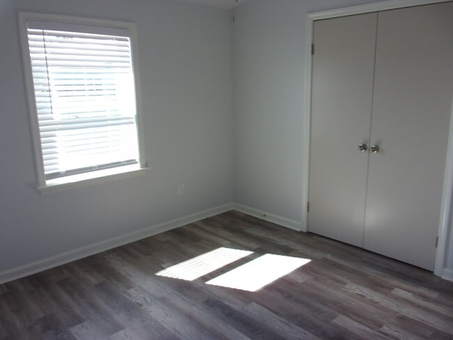 Photo - 1772 Hester Rd