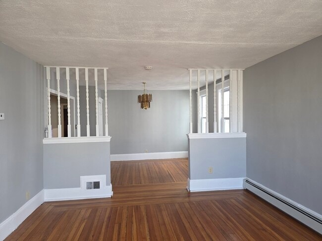 Photo - 119 Webster St Unidad 2