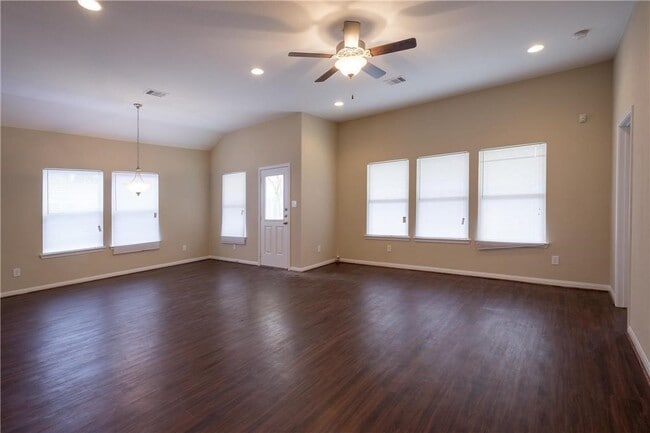 Photo - 18702 Shay Ln