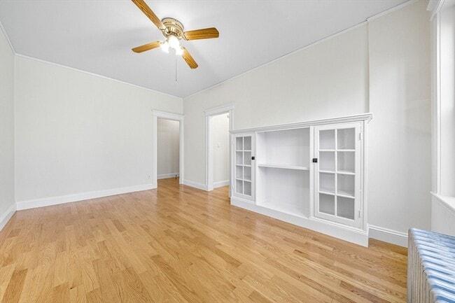 Photo - 4 Crawford St Unit U4