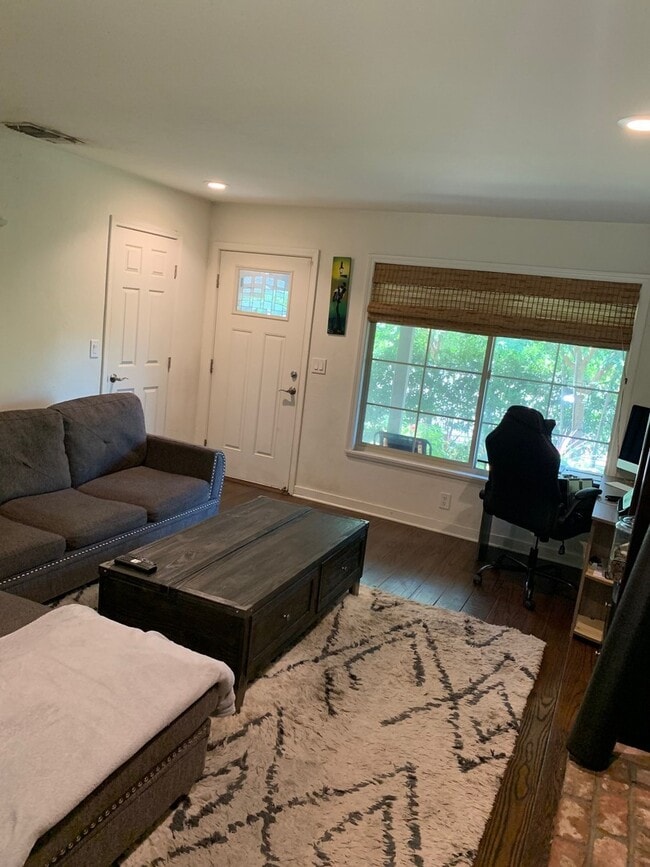Photo - 3050-3050 Watt Ave Unit 3050