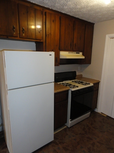 Photo - 2870 Lakemont Dr SW