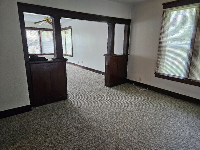 Photo - 1203 Emerald Ave Unidad 1