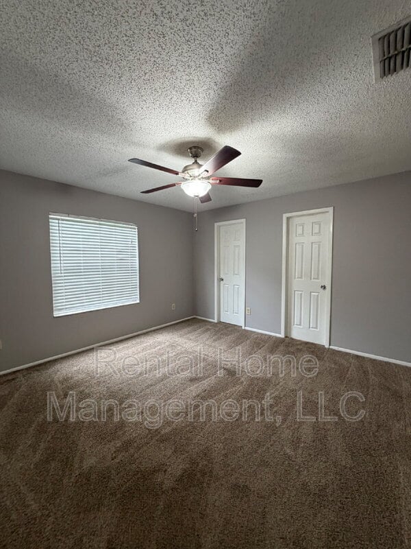 Photo - 100 Sweet Gum Ct