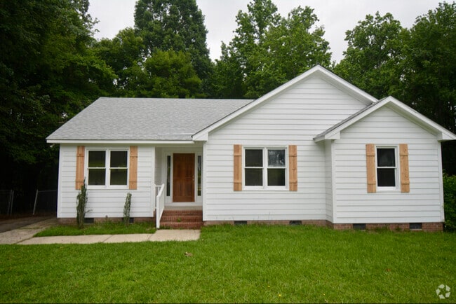 Building Photo - 421 Danielle Dr Rental
