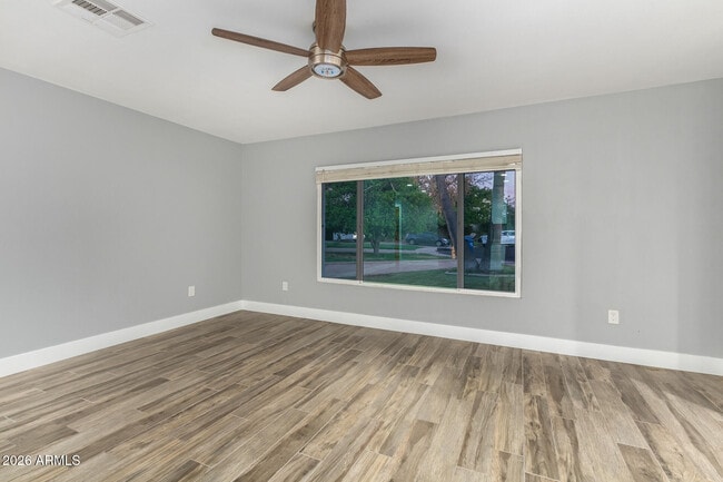 Photo - 3520 S Poplar St