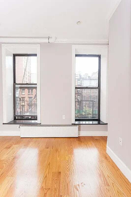 Photo - 202 E 13th St Unidad 4E