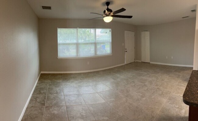 Photo - 120 Hardin Pl