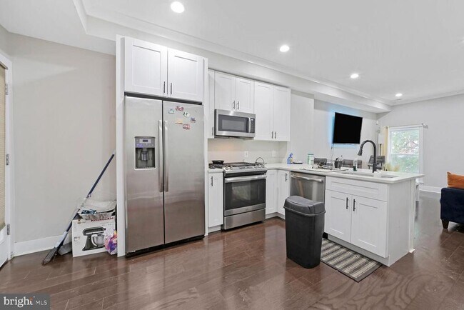 Photo - 608 Irving St NW Unit 1