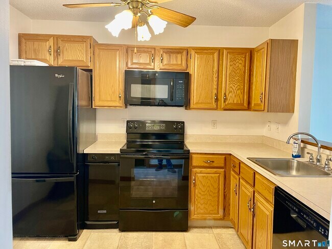 Photo - 705 Lake Ave Unit 60