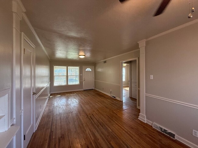 Photo - 743 S Fountain St