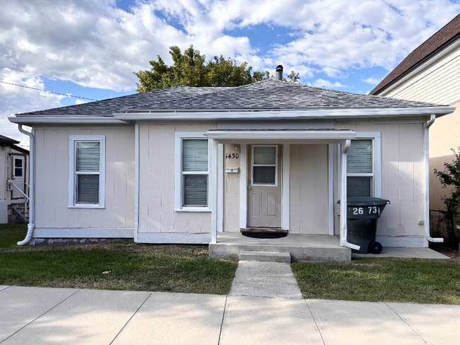 Building Photo - 1430 E Lyndale Ave Rental