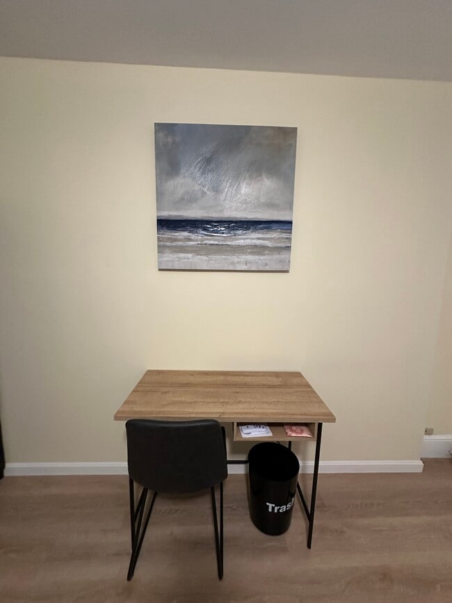 Photo - 21 Radcliffe Ave Unit 21