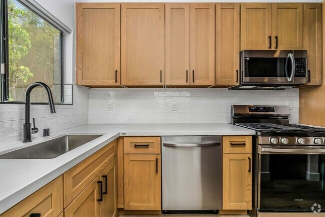 Building Photo - 2500 Abbot Kinney Blvd Unit 7123 - APT 1