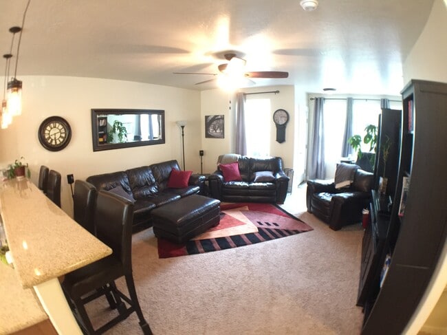 Photo - 172 W Barry Links Way