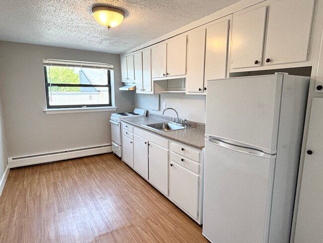 Building Photo - 48A Harvard Ave Unit 5