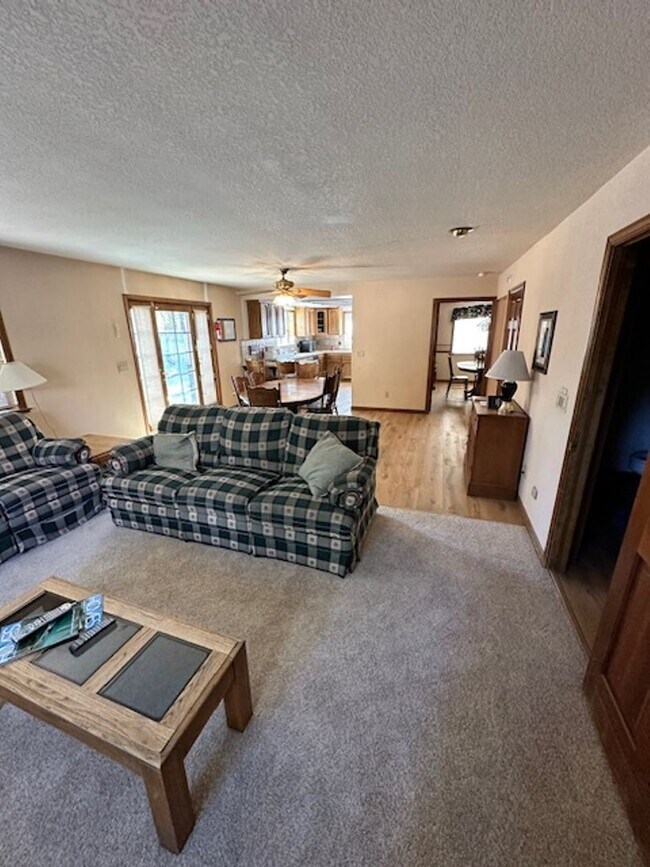 Photo - Great 4BD home for $4000.00 available on 4/19/26 for a seasonal lease!! Call today!!