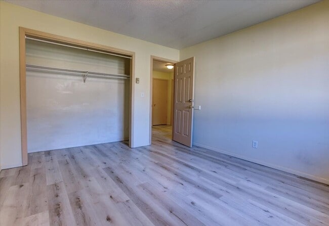 114 17th Ave E Unit A