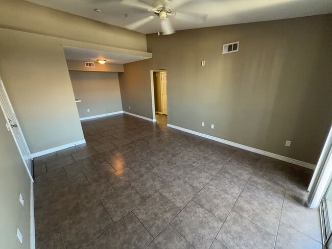 6955 N Durango Dr