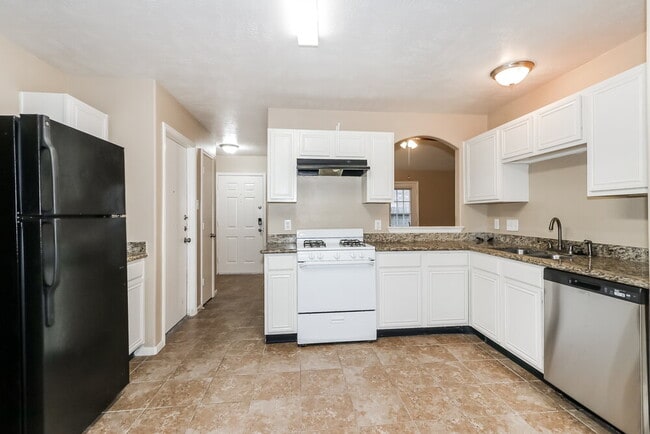 Photo - 6807 Arrowchase Ct