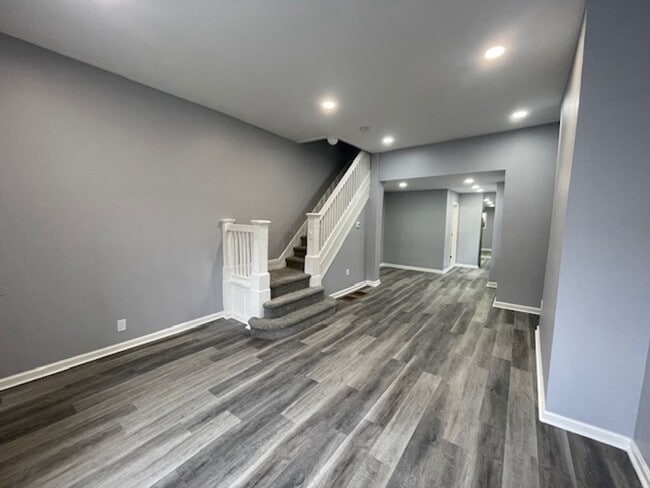 Building Photo - Anika Homes 3 Bedroom