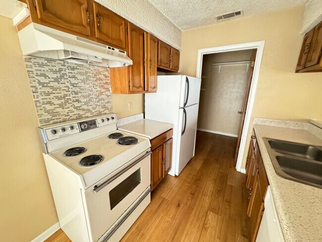 Photo - 1302 Covey Ln Unit Apt D