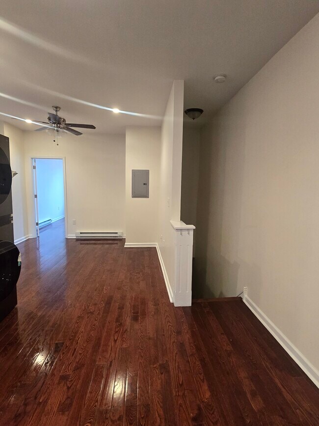 Photo - 1708 Mifflin St Unit 2