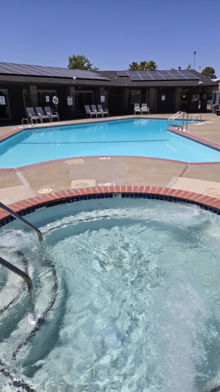 Photo - 2525 Flosden Rd