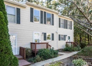Photo - 111 Weatherstone Dr