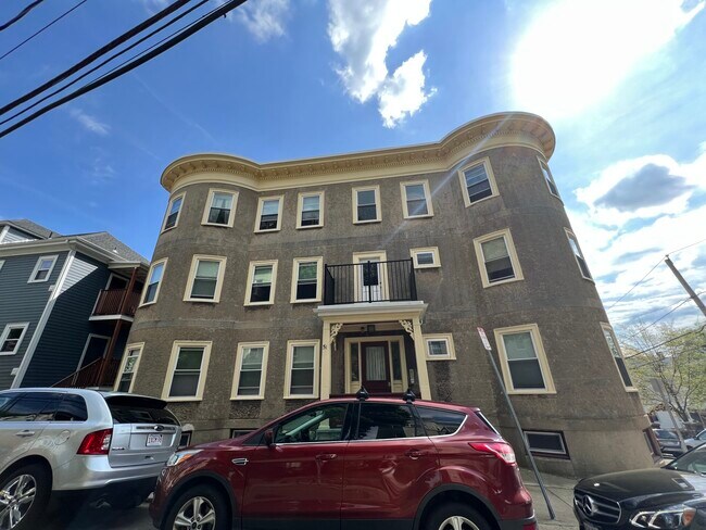 Photo - 51 Ibbetson St Unit 3