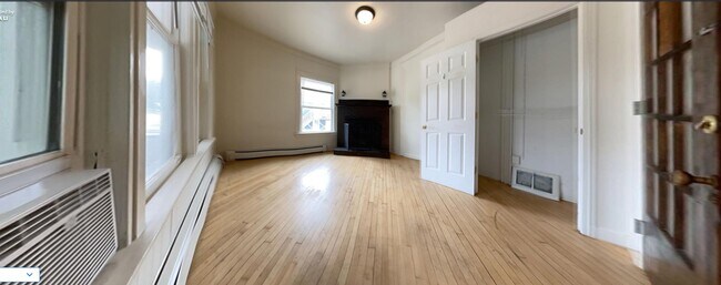 Photo - 21 N Dodge St Unit #1