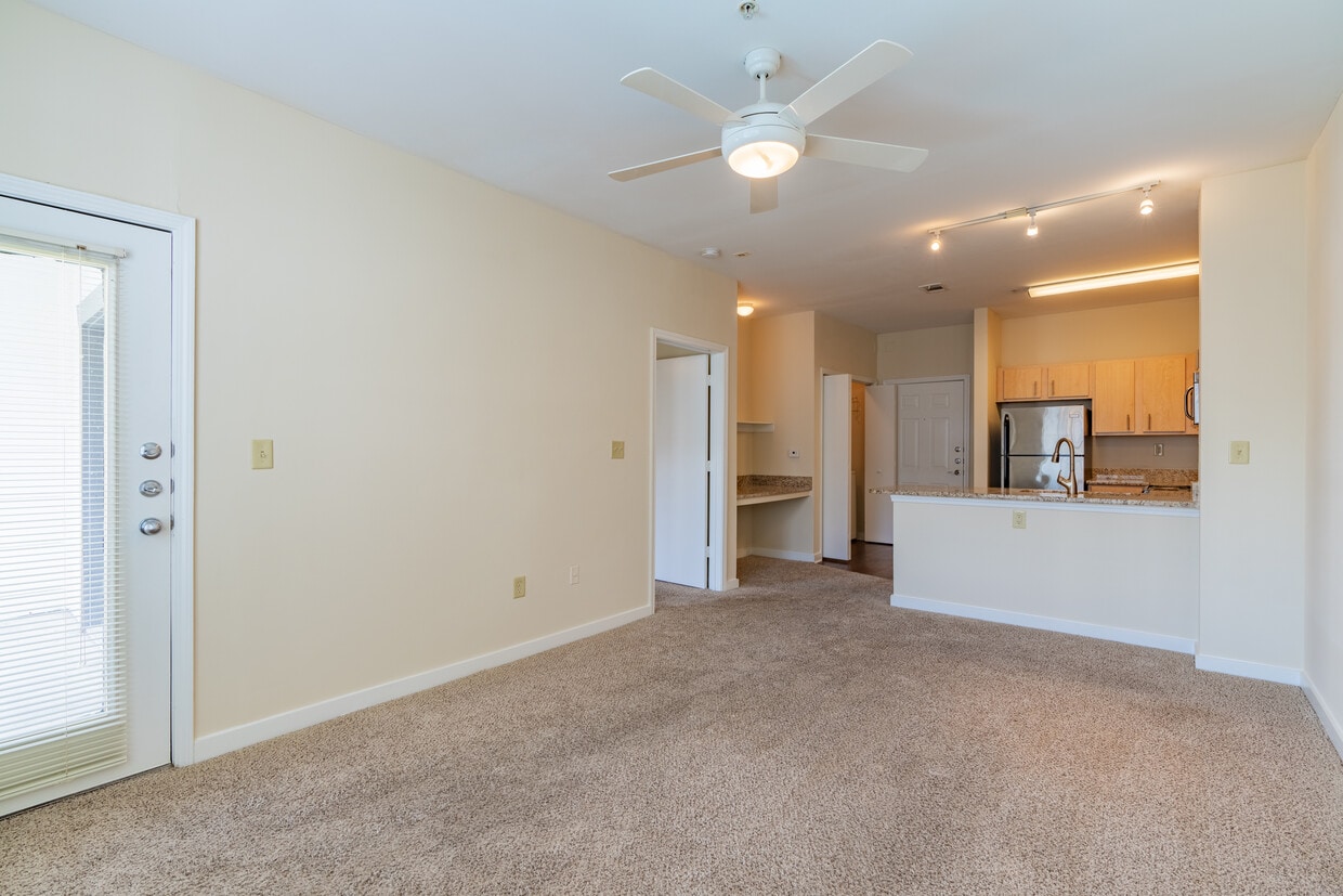 Photo - Bristol On Union Apartment Homes