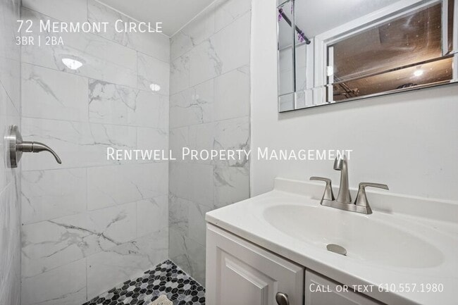 Photo - 72 Mermont Cir