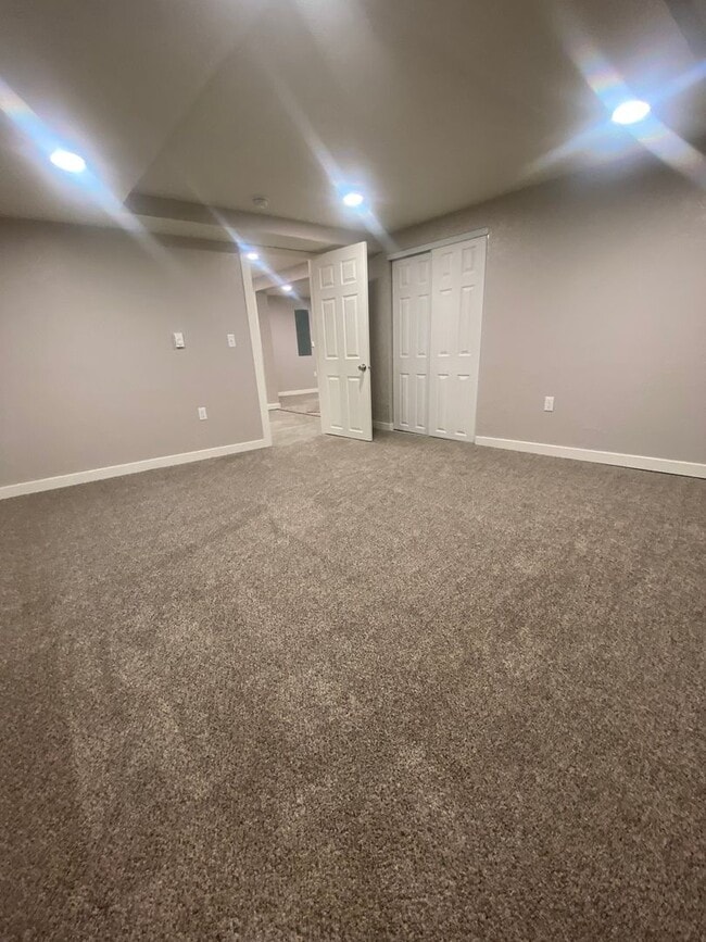 Photo - Foothills Properties - Duplex Unidad 921-1/2 4th Avenue North - Basement