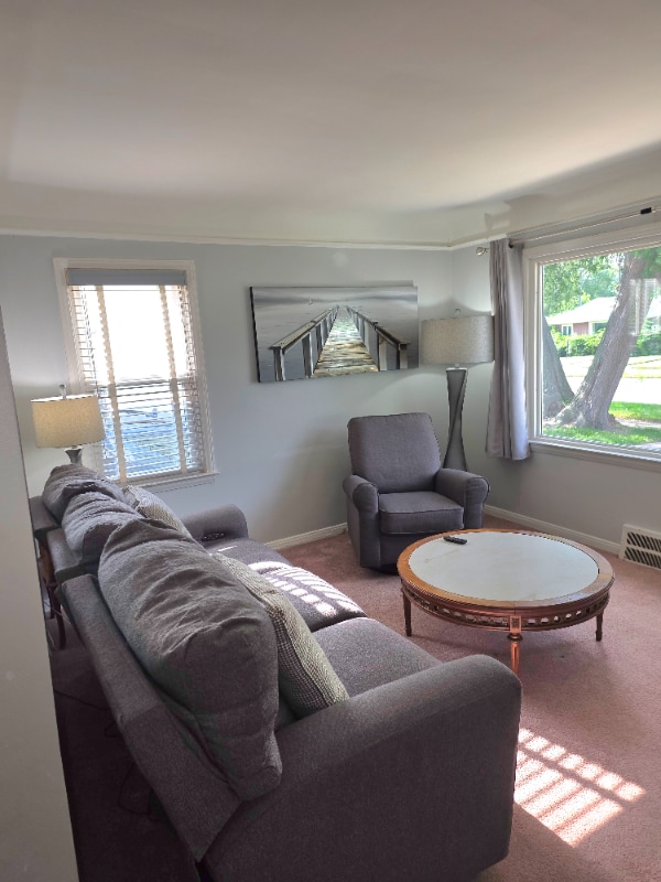 Photo - 27139 Penn St