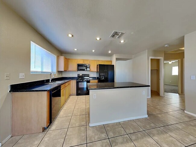 Photo - 2444 W Mobile Ln