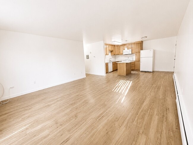 Photo - 1375 Everett Ct Unit 302