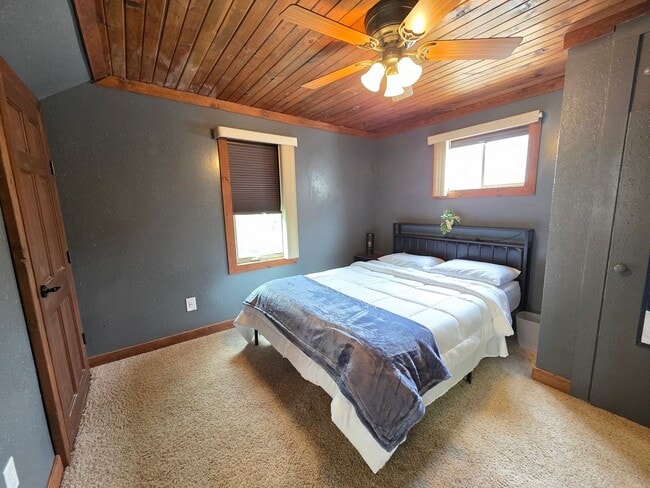Photo - 840 Lincoln St Unit Lower