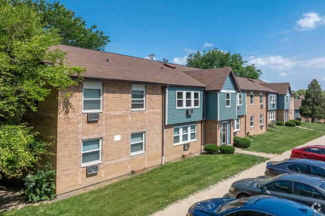 Kensington Pointe Apartments