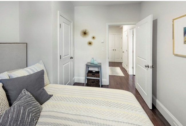 Photo - 40 Clearway St