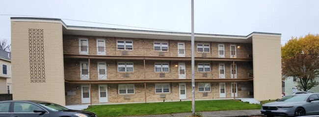 Building Photo - 77 Hope St Unit #3-2-13