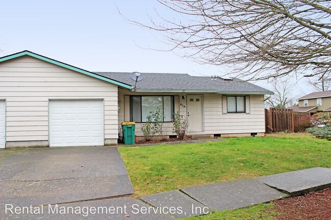 Photo - 819-821 SW 29th Way