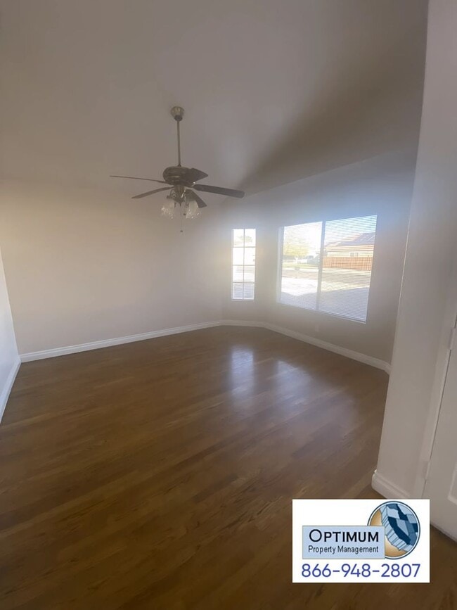 Photo - Charming 3-Bedroom, 2-Bathroom Home with E...