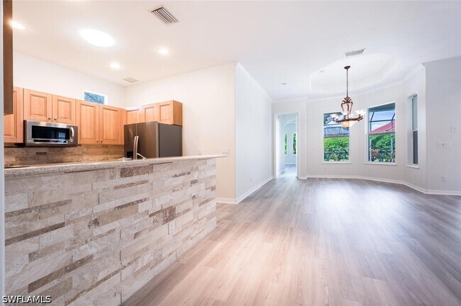 10800 Fieldfair Dr