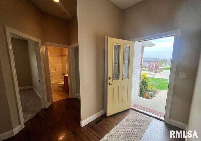 Photo - 2702 Johnathan Pl