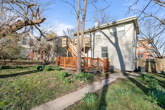 Photo - 4132 Locust St