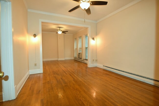 Photo - Greystone Court