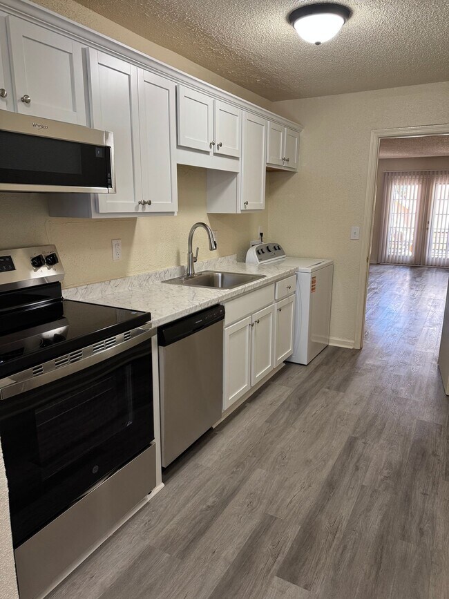 Georgetown Village Apartments