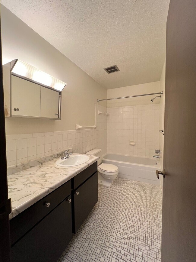 308 Bathroom - The Dubliner