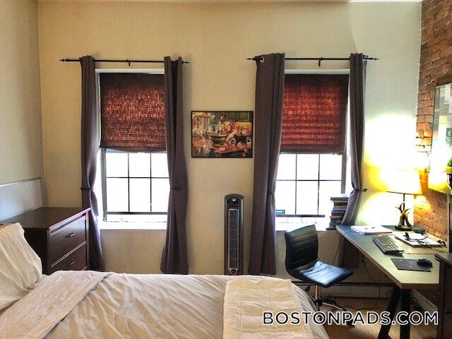 160 St Botolph St Unit 4